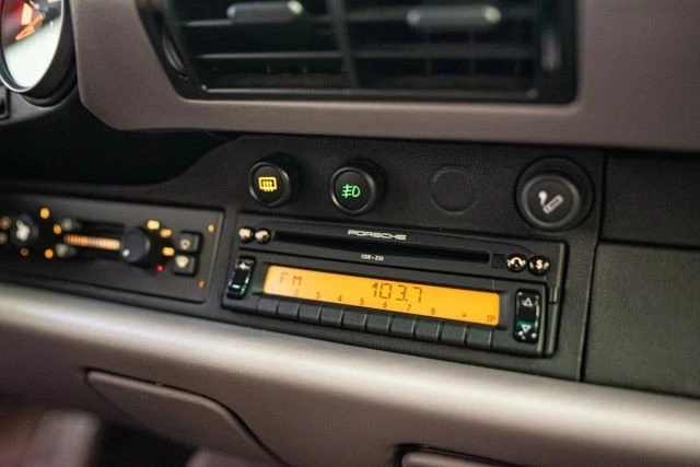 1998 Porsche 993 Carrera 4S - Image 7 of 9