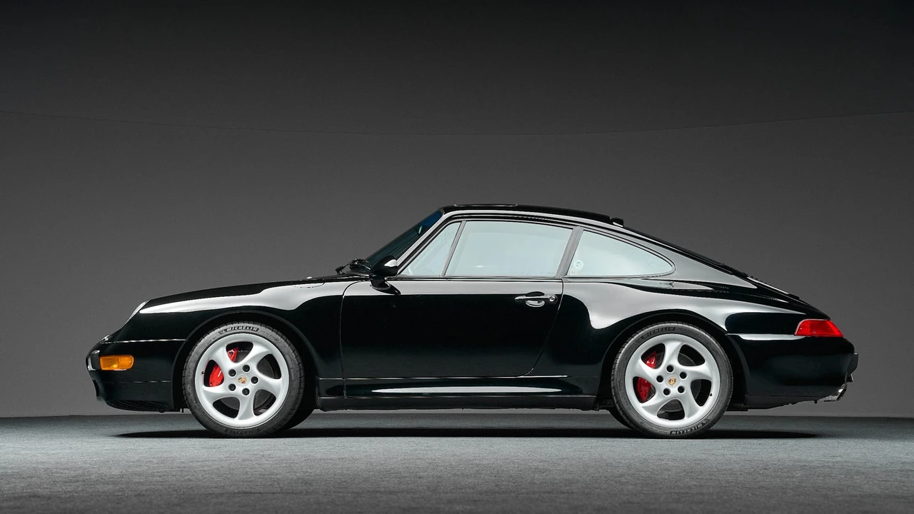 1998 Porsche 993 Carrera 4S - Image 16 of 31