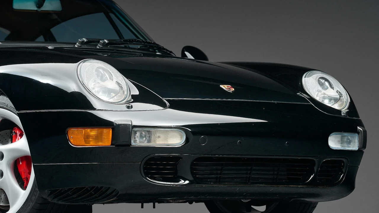 1998 Porsche 993 Carrera 4S - Image 23 of 31