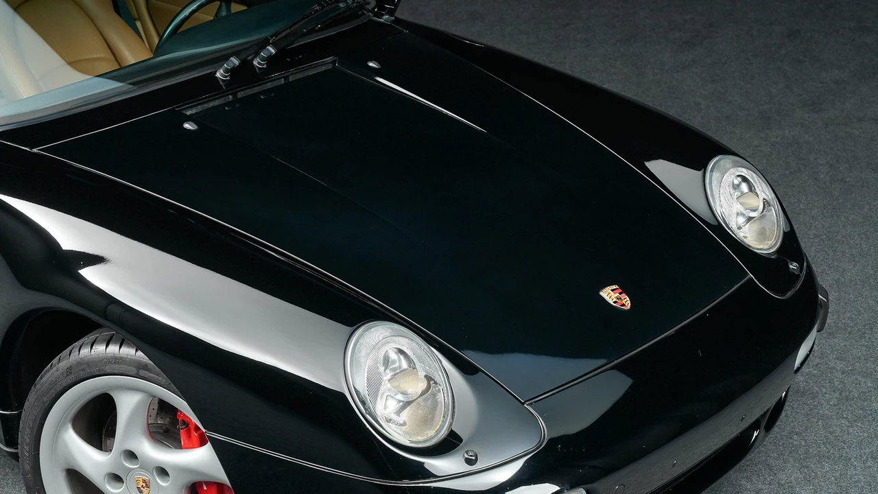 1998 Porsche 993 Carrera 4S - Image 29 of 31