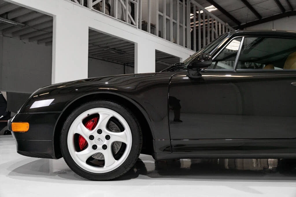 1998 Porsche 993 Carrera 4S - Image 10 of 31