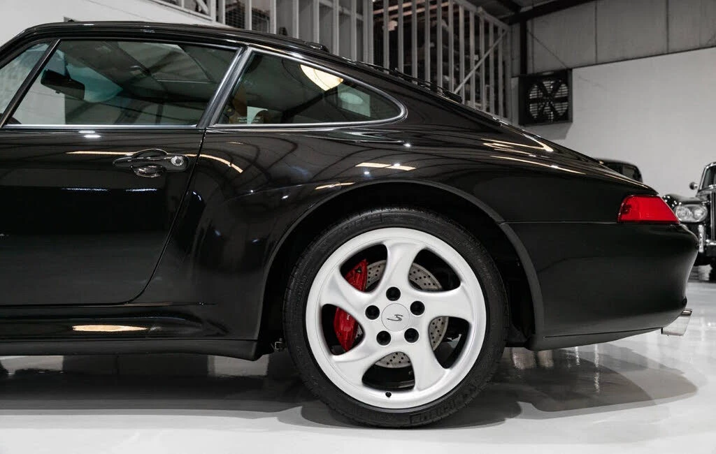 1998 Porsche 993 Carrera 4S - Image 11 of 31