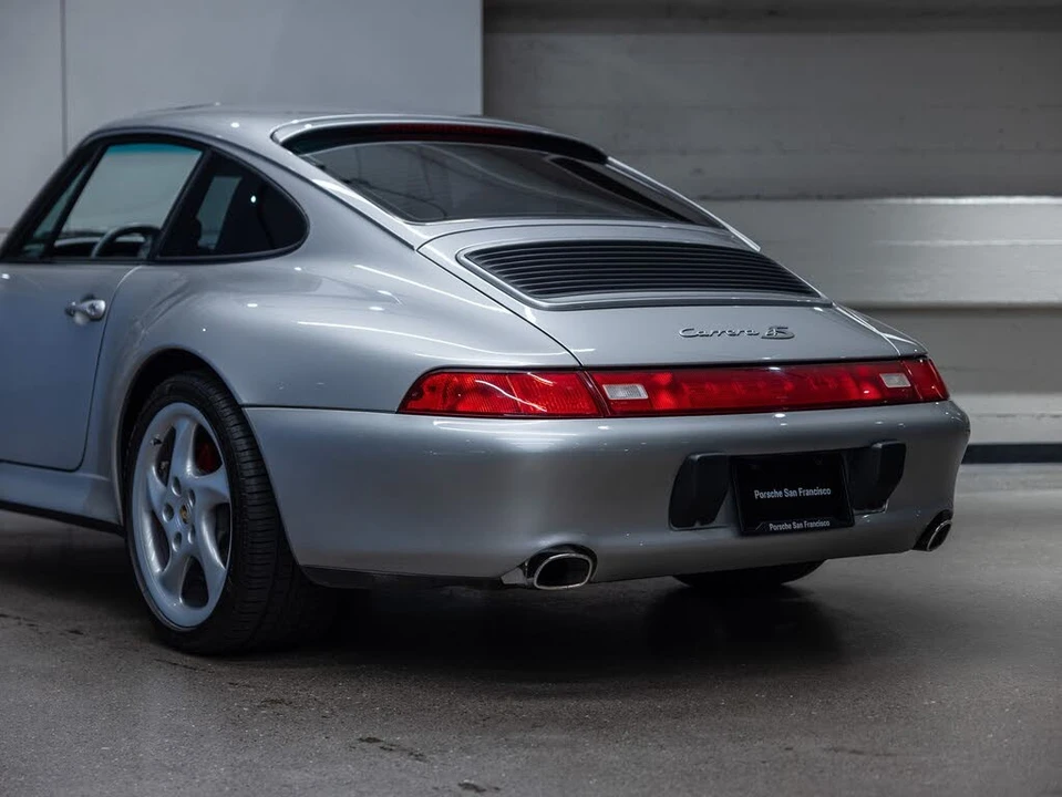 1998 Porsche 993 Carrera 4S - Image 19 of 31