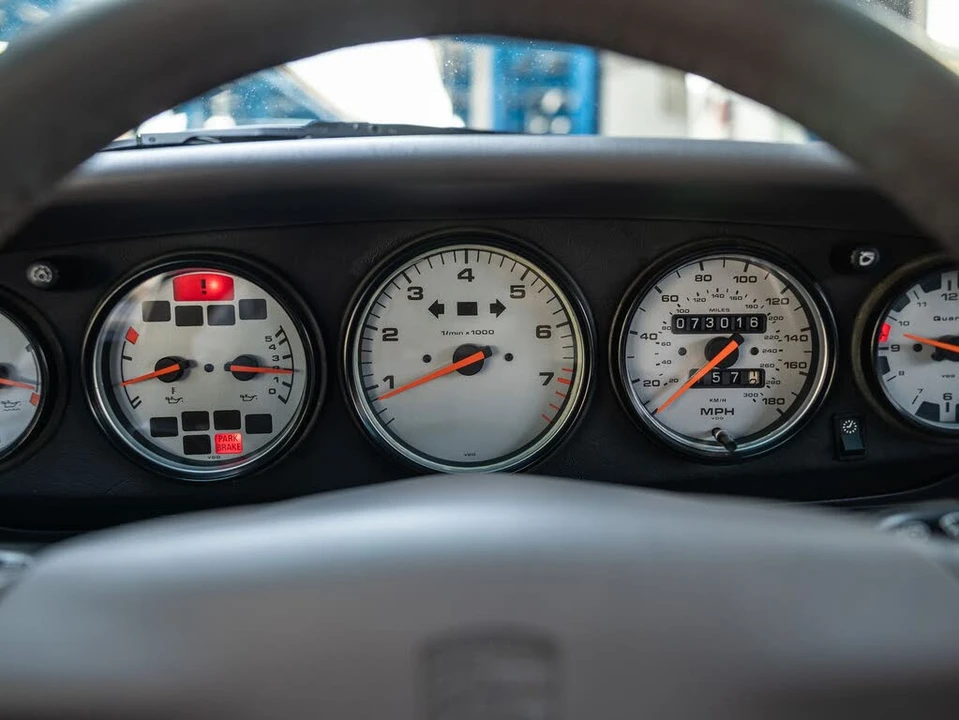 1998 Porsche 993 Carrera 4S - Image 22 of 31