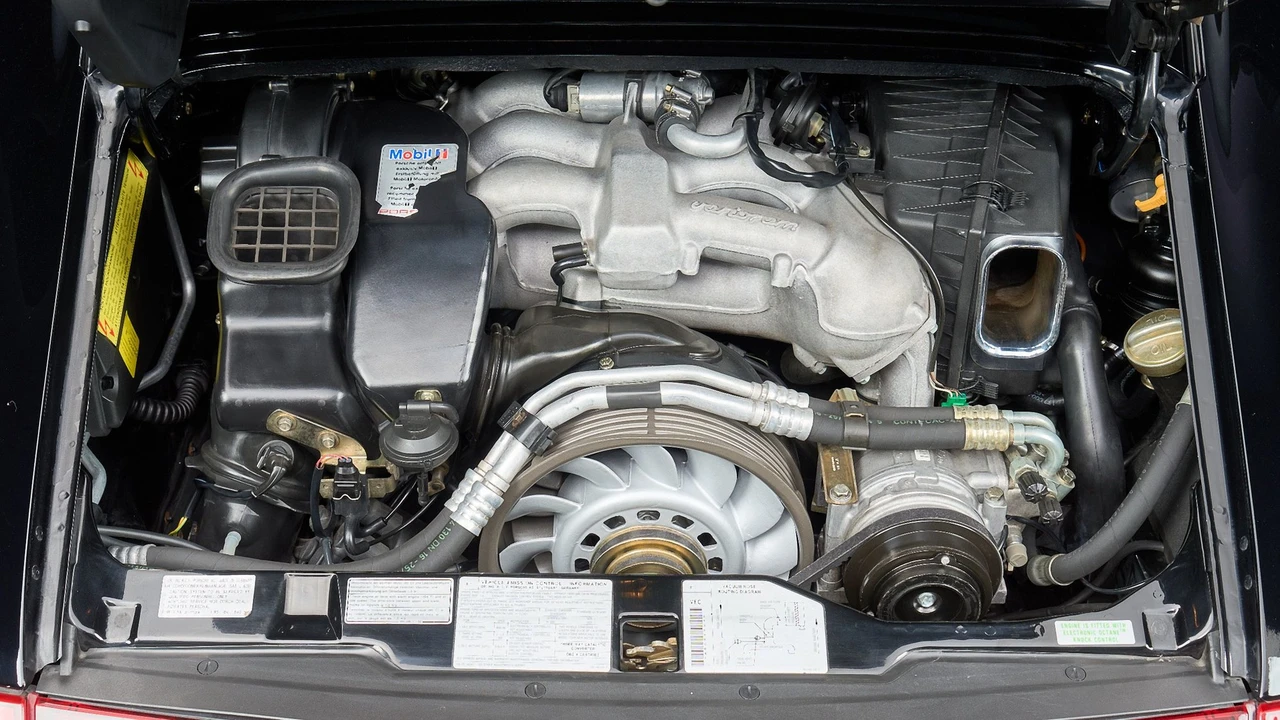 1998 Porsche 993 Carrera 4S - Image 18 of 18
