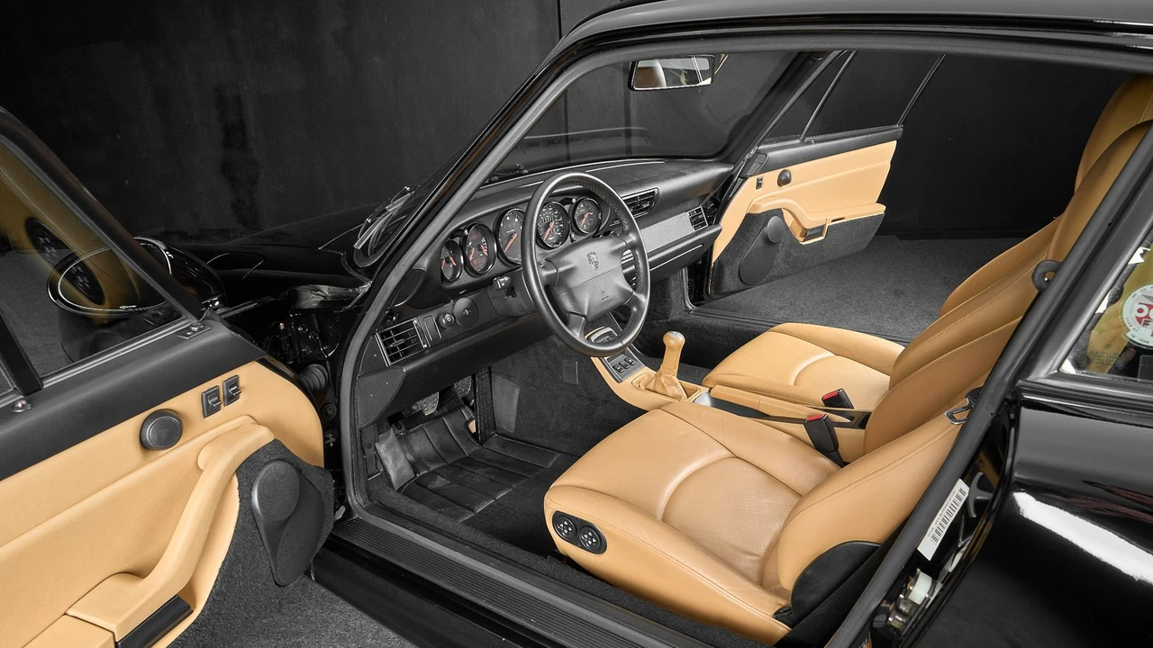 1998 Porsche 993 Carrera 4S - Image 9 of 18