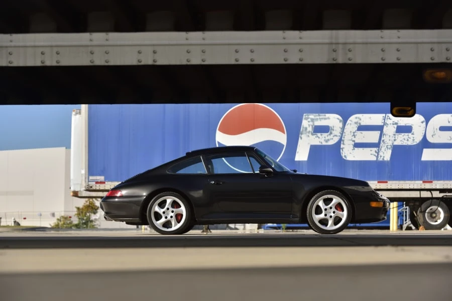 1998 Porsche 993 Carrera 4S - Image 19 of 31