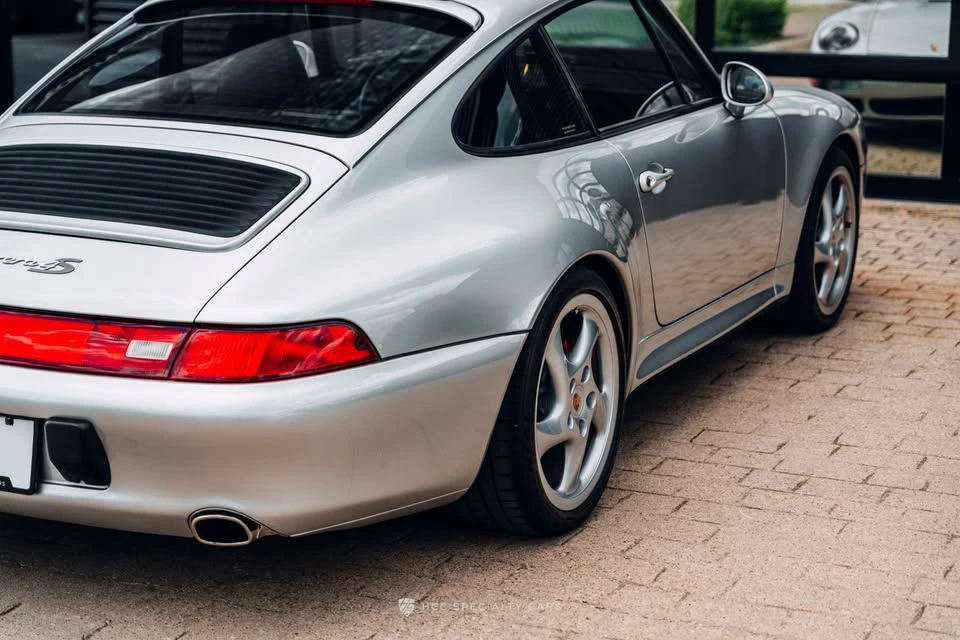 1998 Porsche 993 Carrera 4S - Image 10 of 17