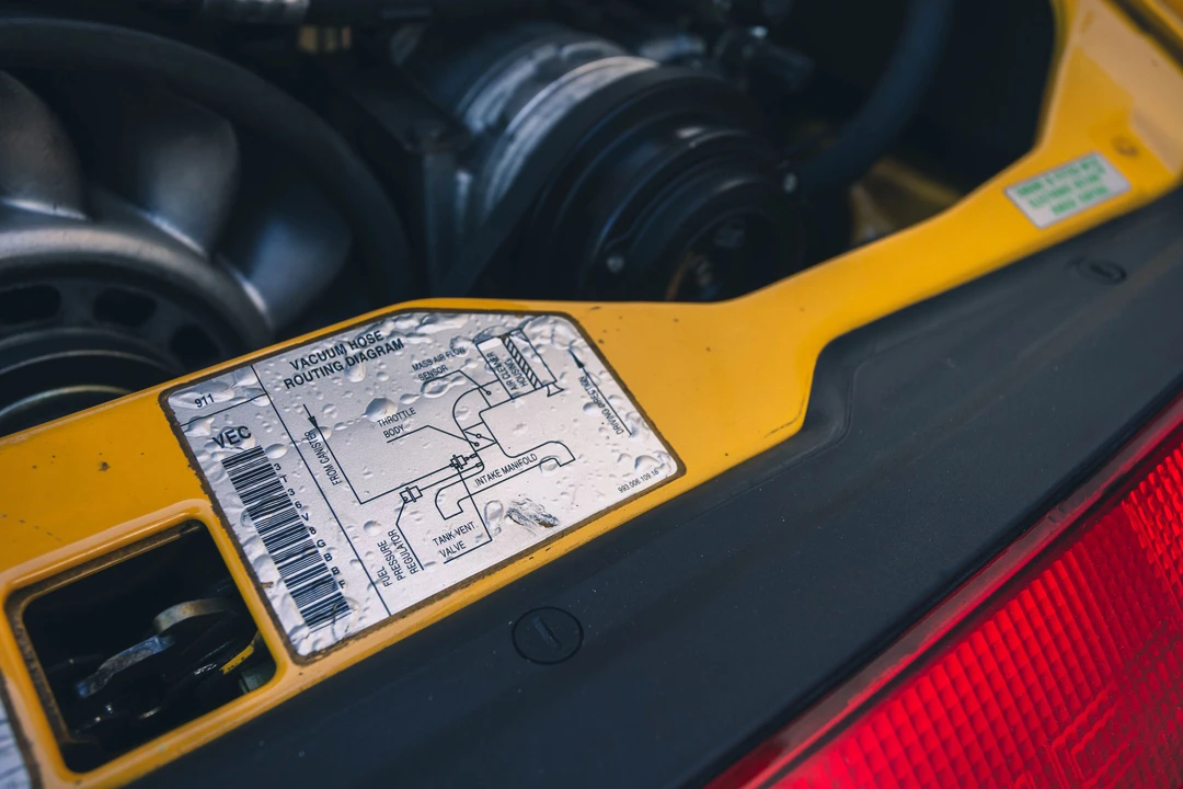1998 Porsche 993 Carrera 4S - Image 19 of 31