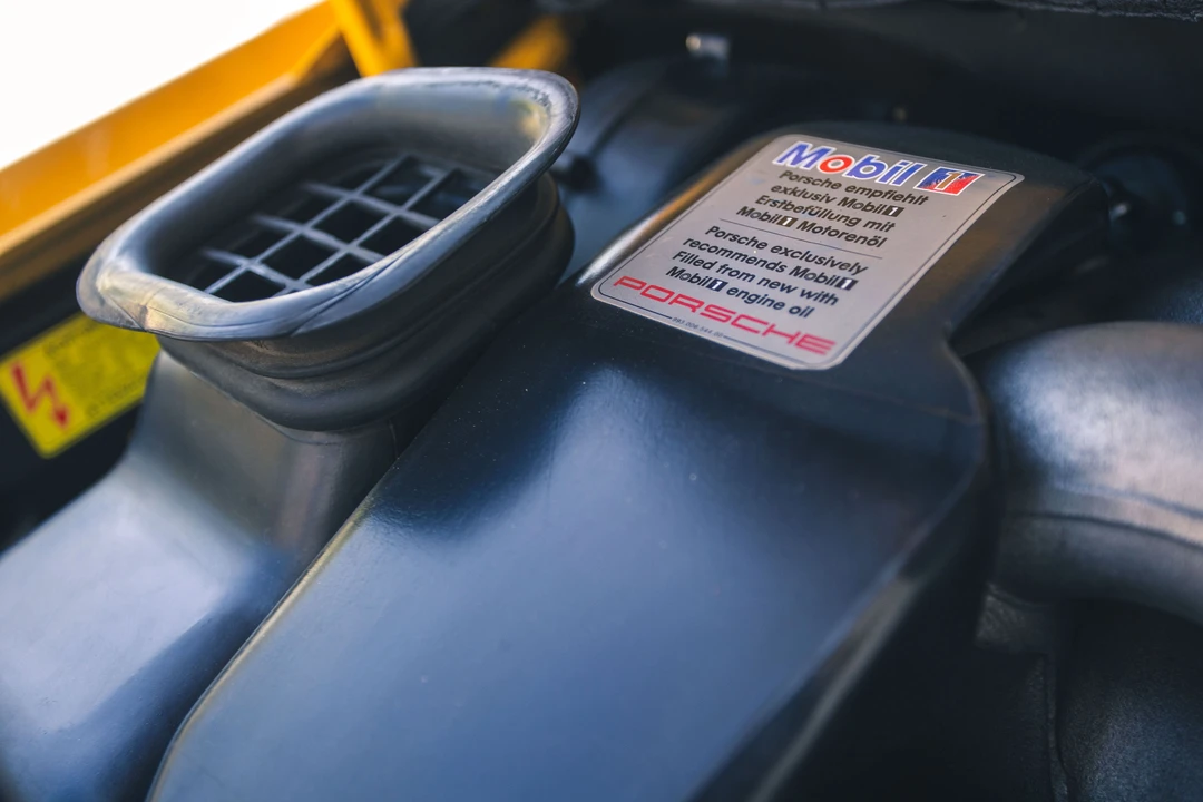 1998 Porsche 993 Carrera 4S - Image 16 of 31