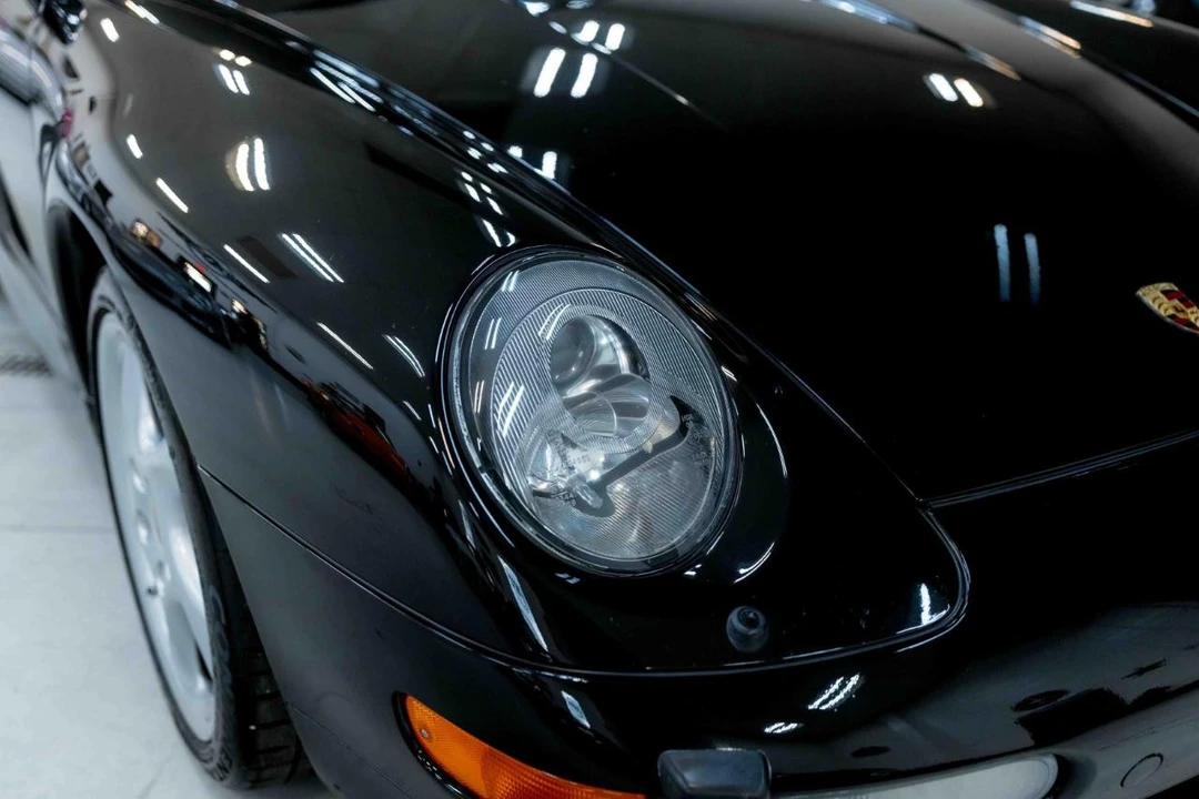 1998 Porsche 993 Carrera 4S - Image 15 of 21