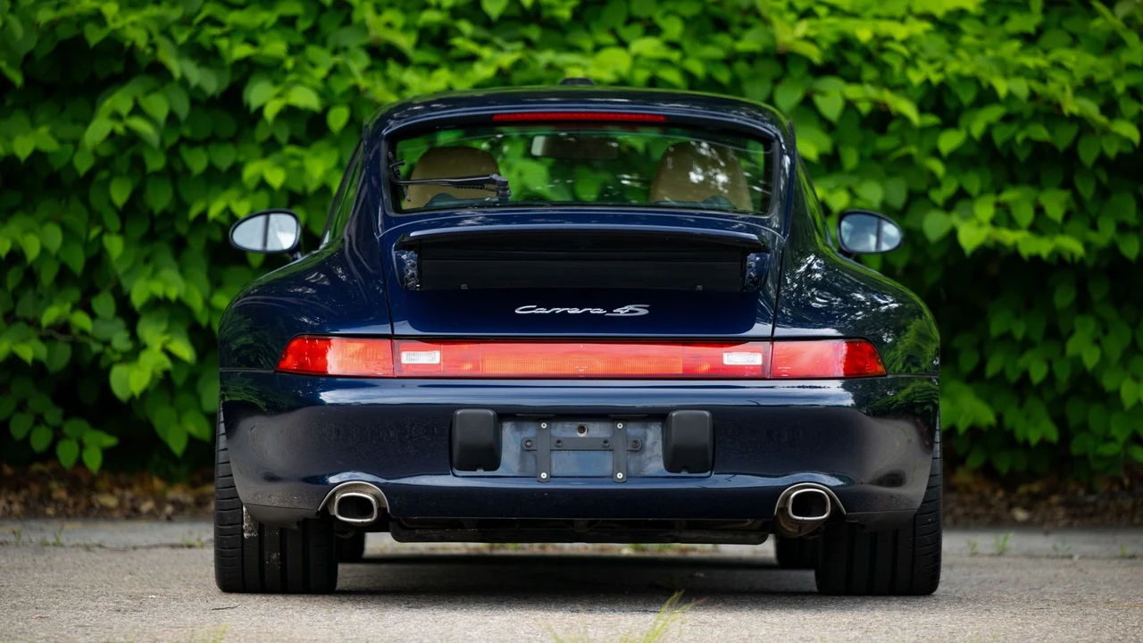 1998 Porsche 993 Carrera 4S - Image 27 of 31