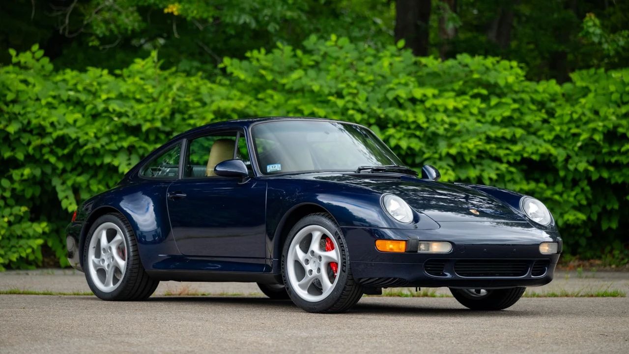1998 Porsche 993 Carrera 4S - Image 19 of 31