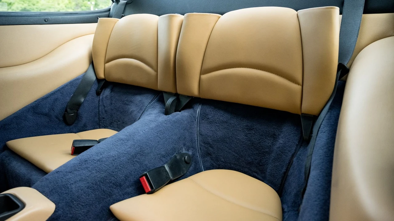 1998 Porsche 993 Carrera 4S - Image 8 of 31