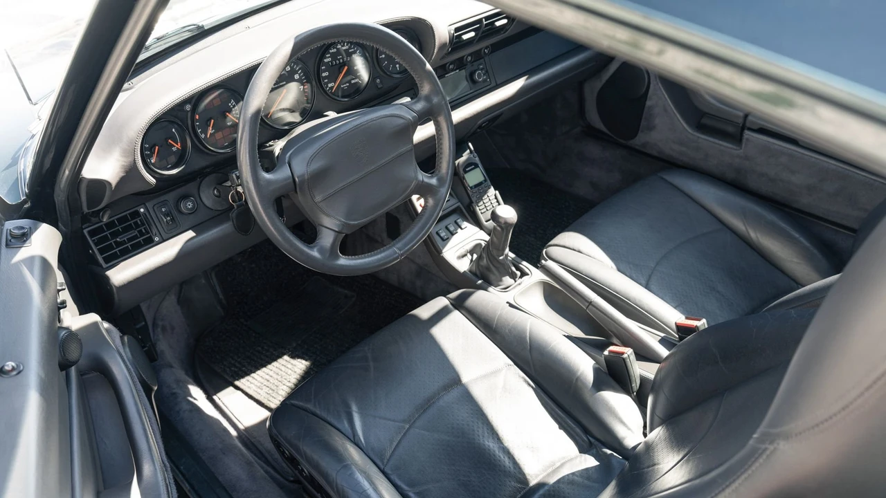 1998 Porsche 993 Carrera 4S - Image 6 of 31
