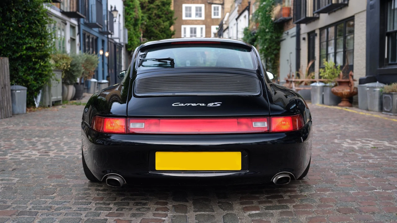 1998 Porsche 993 Carrera 4S - Image 12 of 31