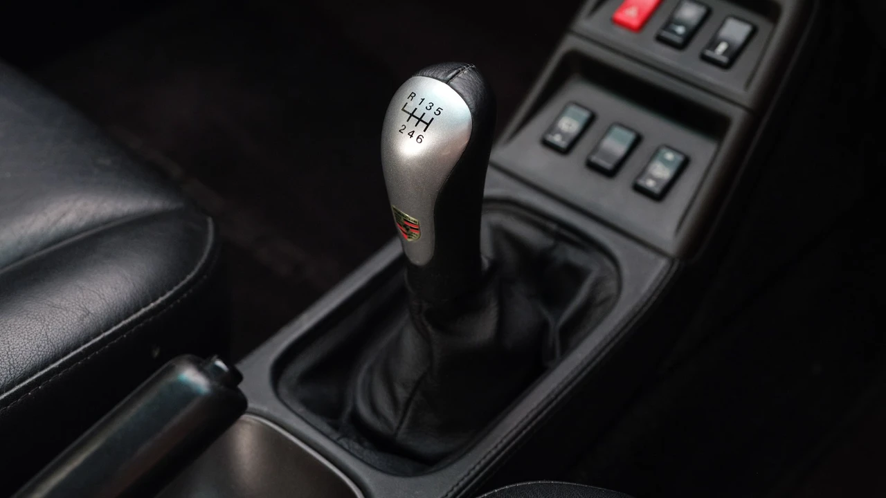 1998 Porsche 993 Carrera 4S - Image 5 of 31