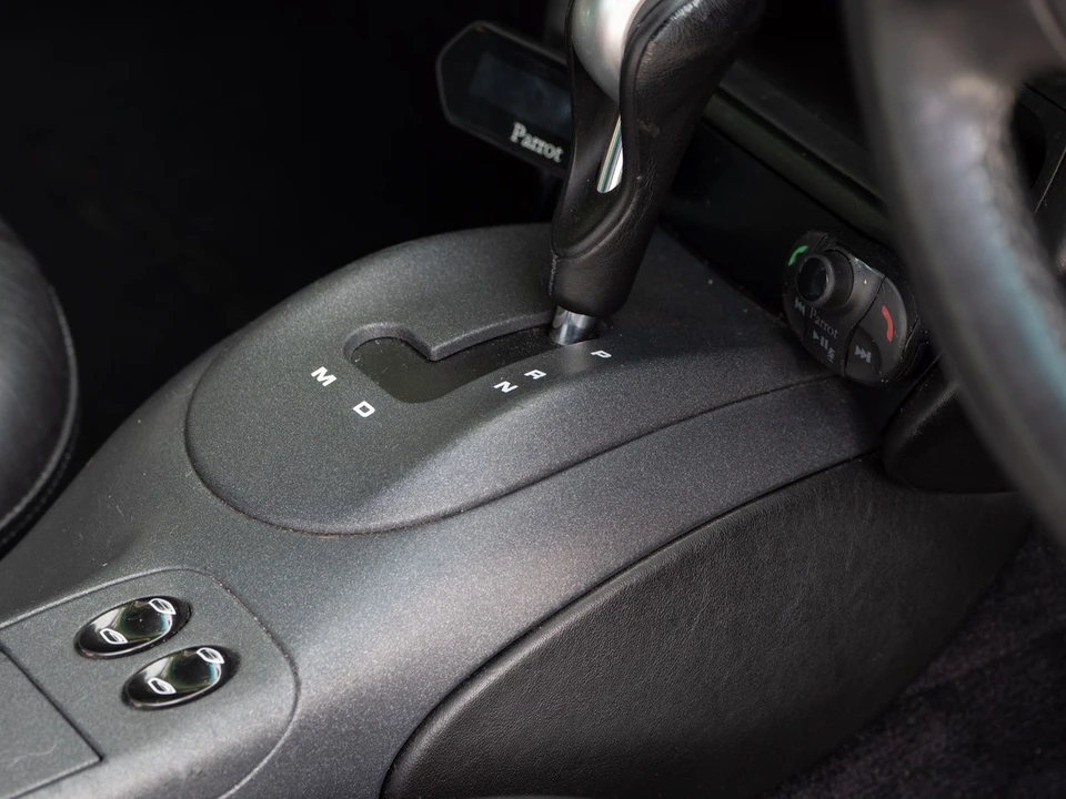 1998 Porsche 996 Carrera - Image 23 of 30
