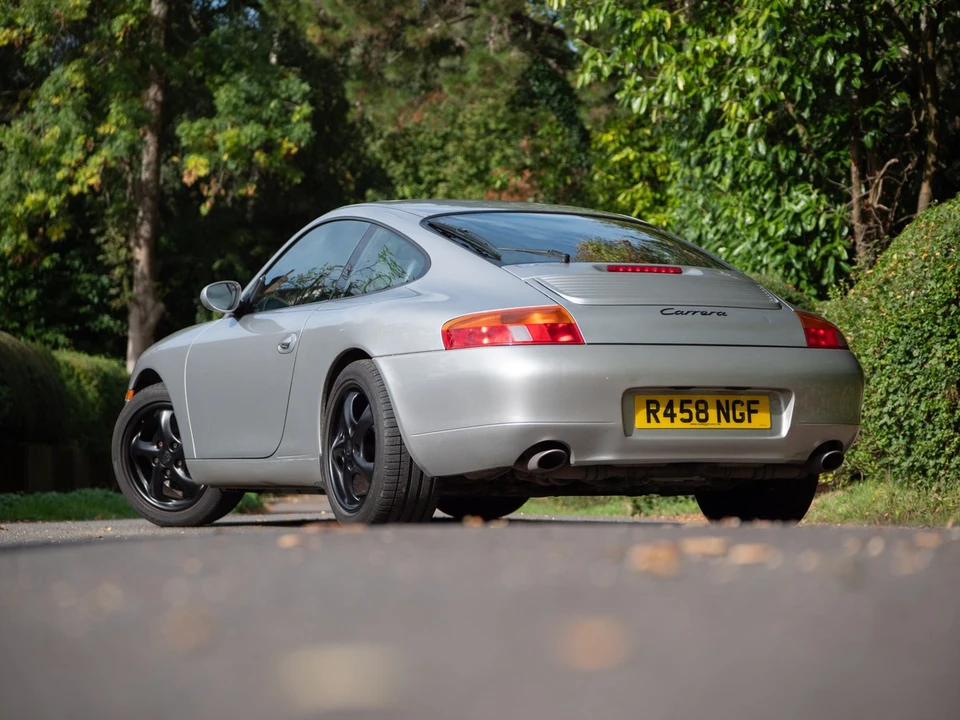 1998 Porsche 996 Carrera - Image 7 of 30