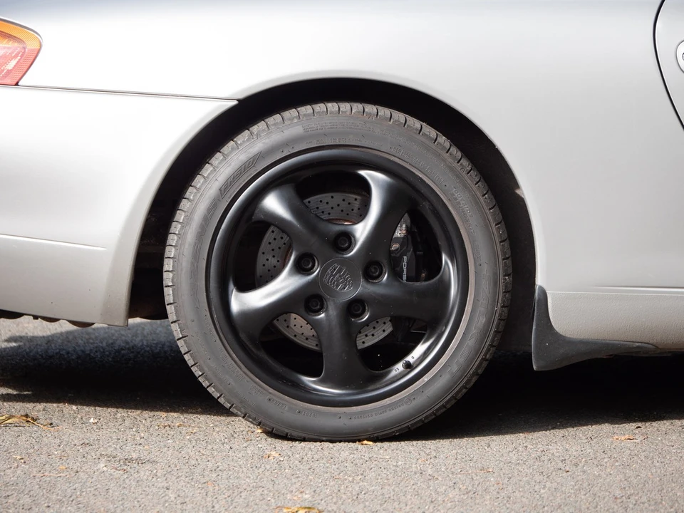 1998 Porsche 996 Carrera - Image 14 of 30