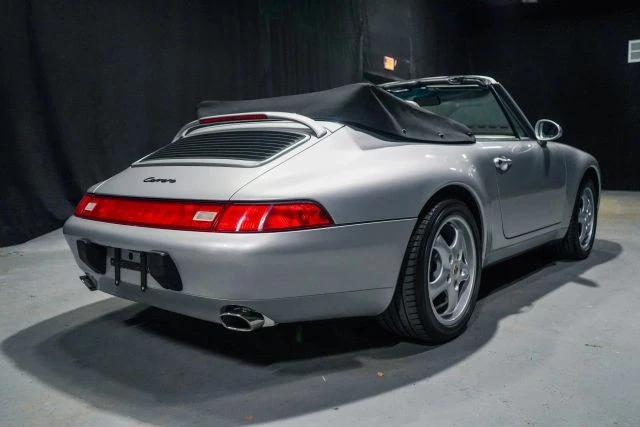1998 Porsche 993 Carrera - Image 9 of 31