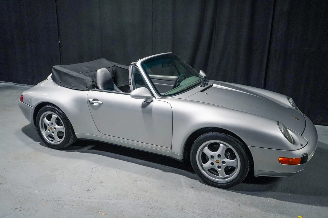 1998 Porsche 993 Carrera - Image 13 of 31