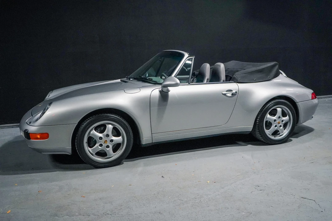 1998 Porsche 993 Carrera - Image 28 of 31