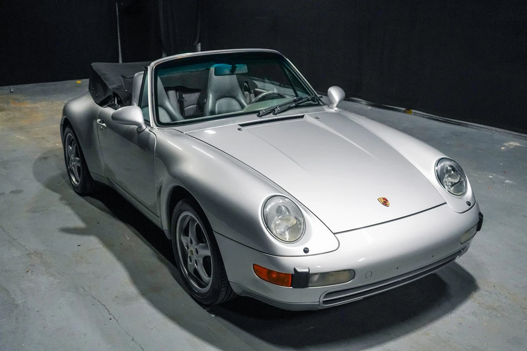 1998 Porsche 993 Carrera - Image 10 of 31