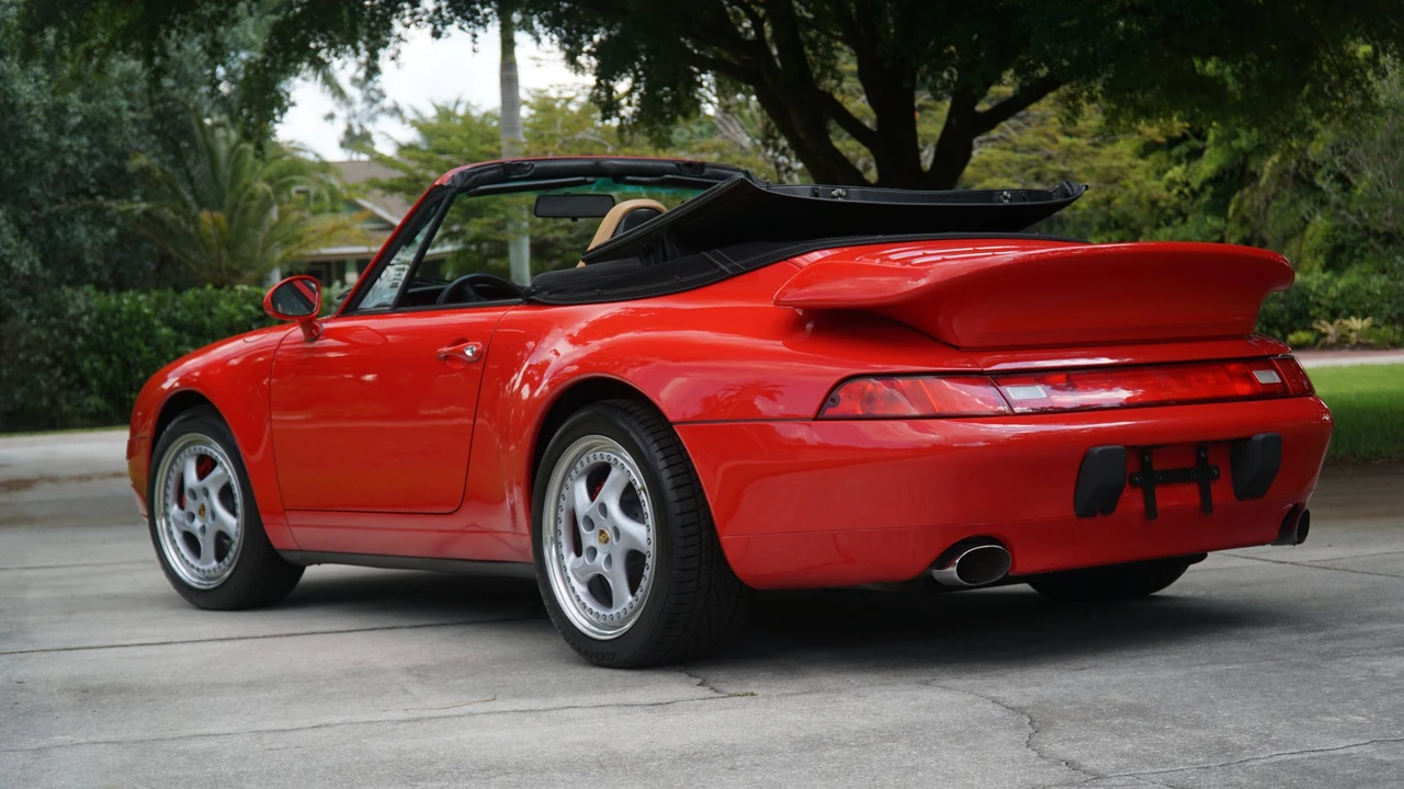 1998 Porsche 993 Carrera - Image 8 of 31