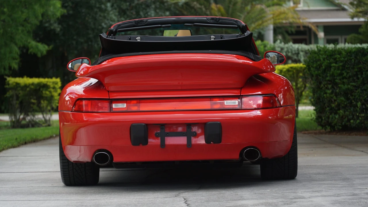 1998 Porsche 993 Carrera - Image 14 of 31