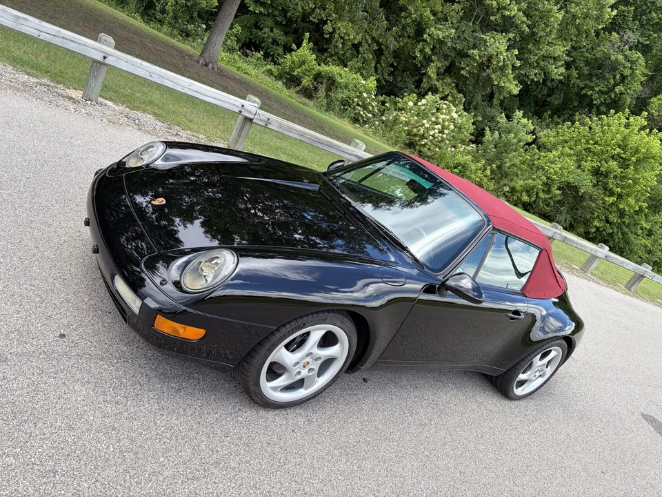1998 Porsche 993 Carrera - Image 2 of 31
