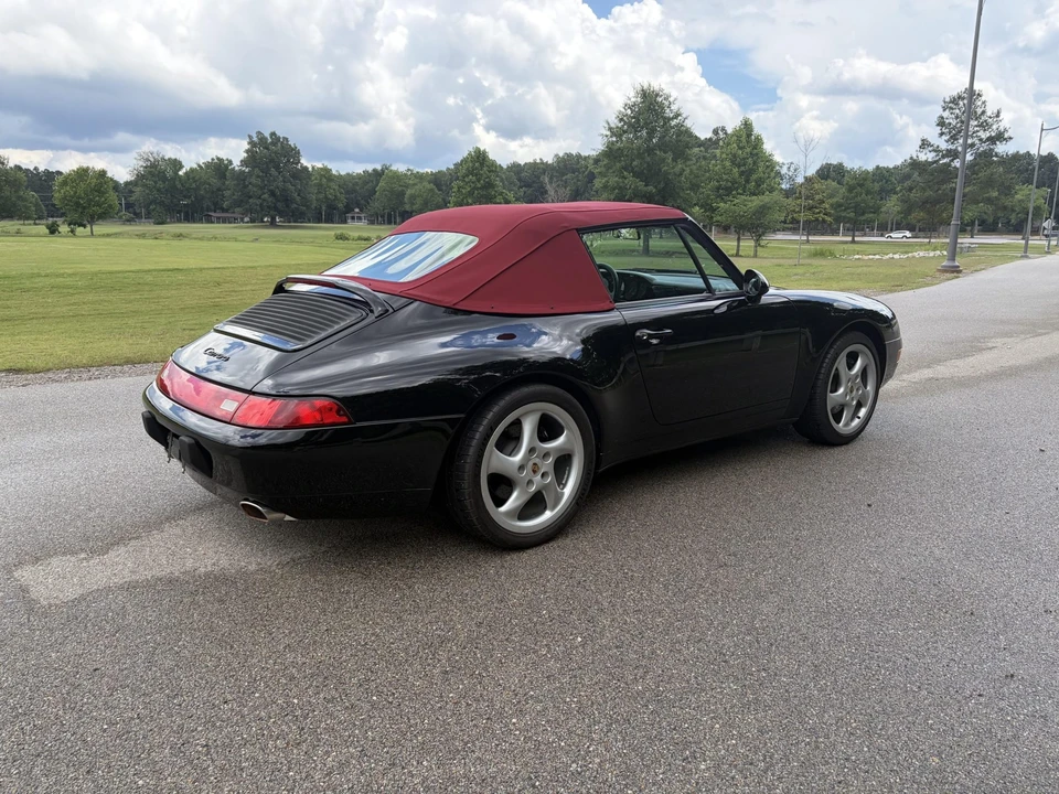 1998 Porsche 993 Carrera - Image 19 of 31
