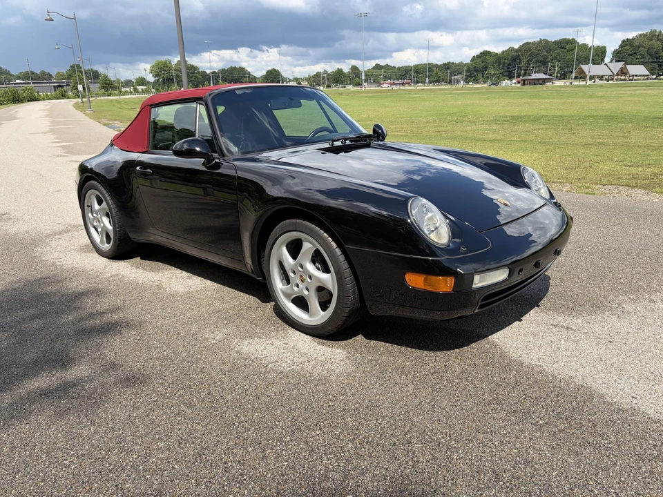 1998 Porsche 993 Carrera - Image 24 of 31