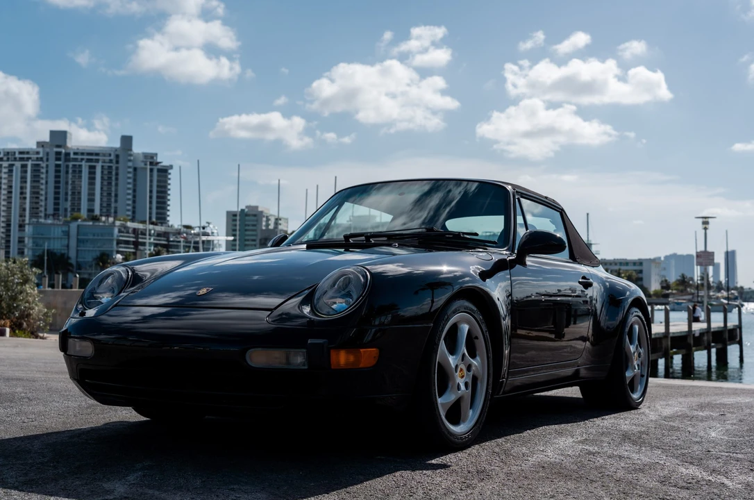 1998 Porsche 993 Carrera - Image 6 of 31