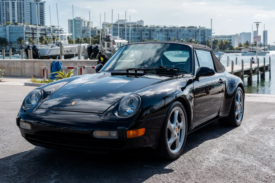 1998 Porsche 993 Carrera - Image 5 of 31
