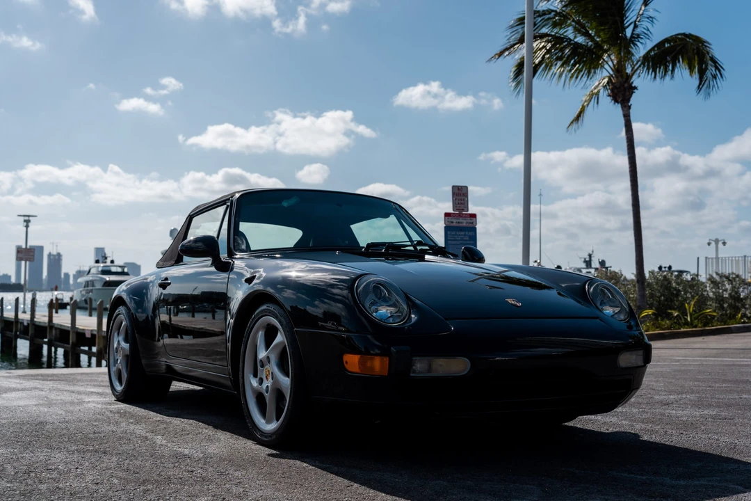 1998 Porsche 993 Carrera - Image 16 of 31