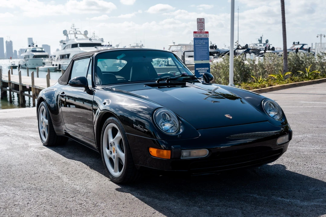 1998 Porsche 993 Carrera - Image 13 of 31