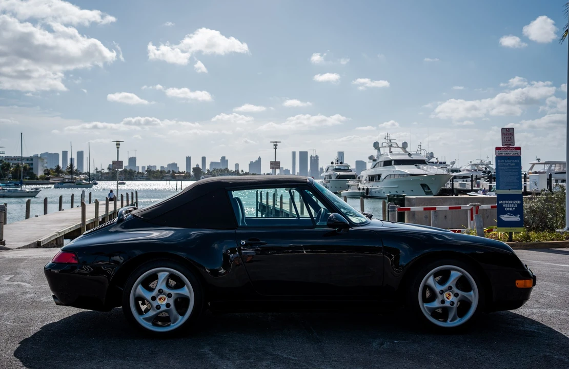 1998 Porsche 993 Carrera - Image 18 of 31