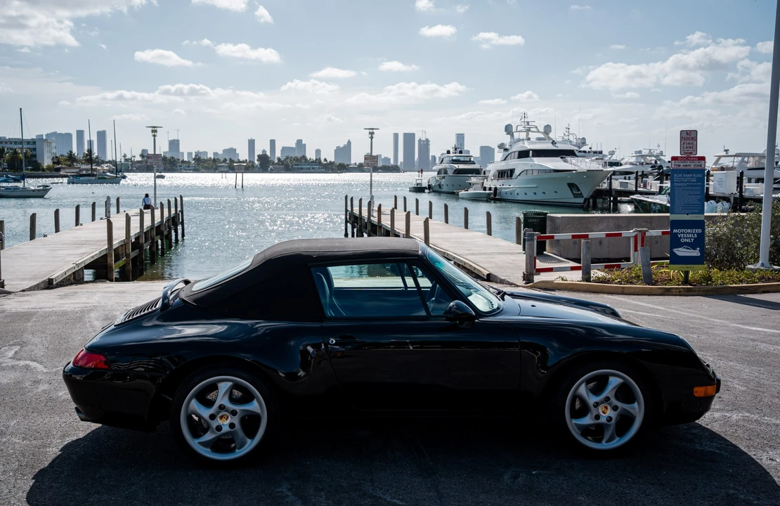 1998 Porsche 993 Carrera - Image 17 of 31