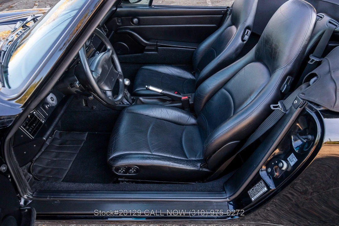 1998 Porsche 993 Carrera - Image 27 of 31