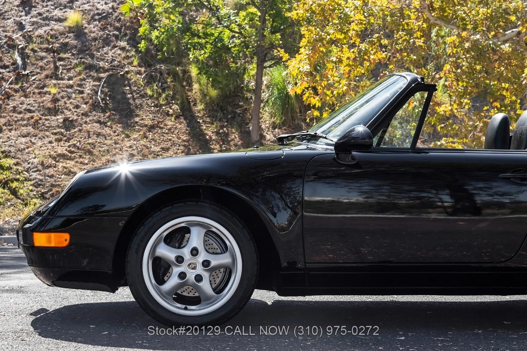1998 Porsche 993 Carrera - Image 24 of 31