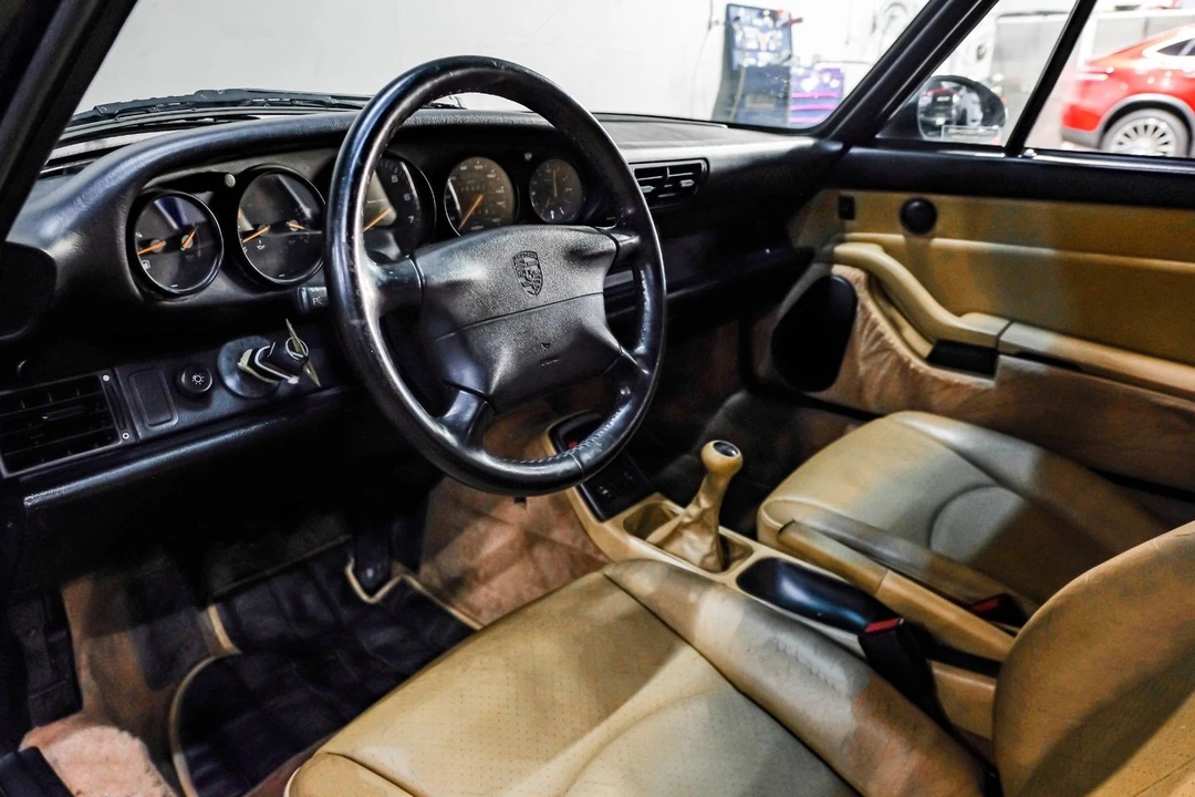 1998 Porsche 993 Carrera - Image 3 of 31