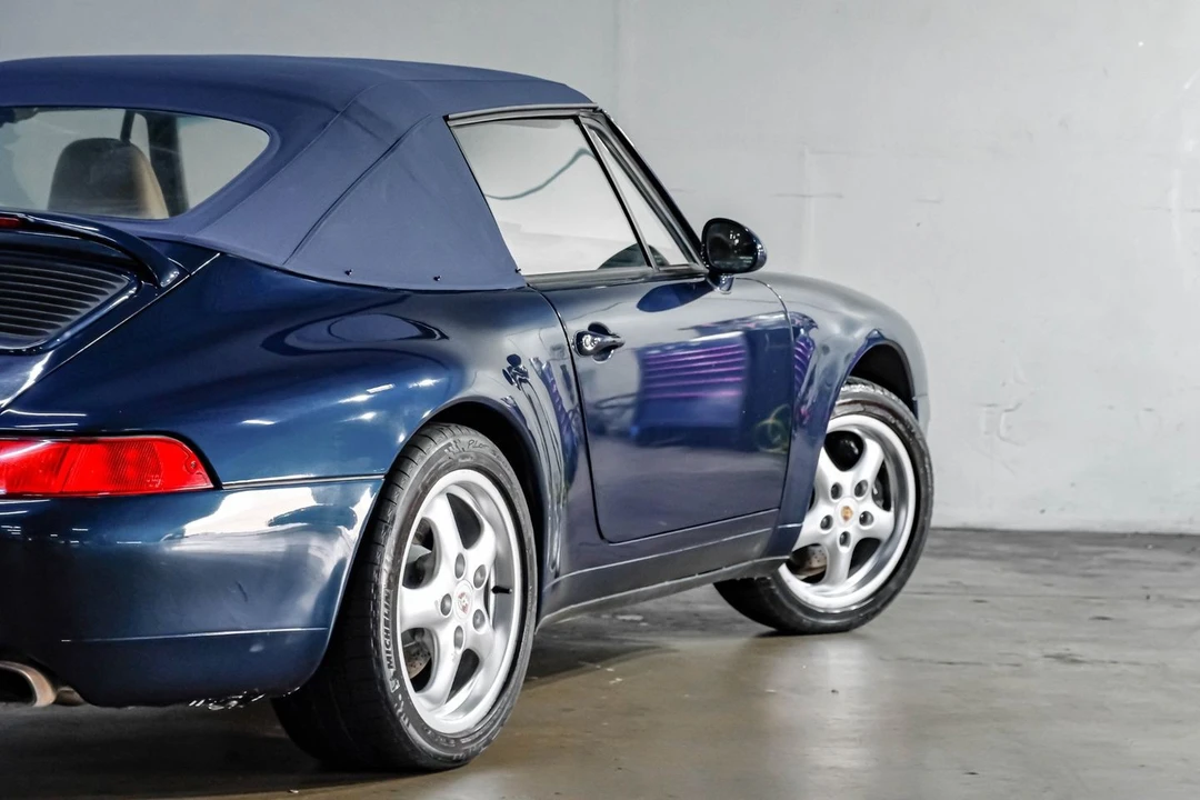 1998 Porsche 993 Carrera - Image 14 of 31