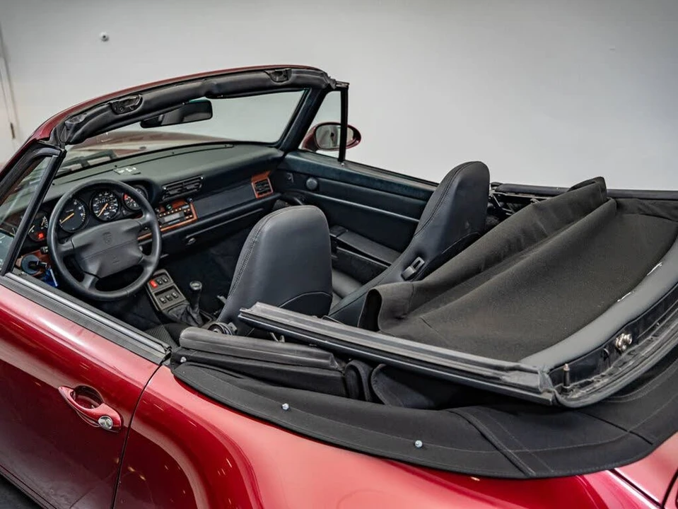 1998 Porsche 993 Carrera - Image 27 of 31