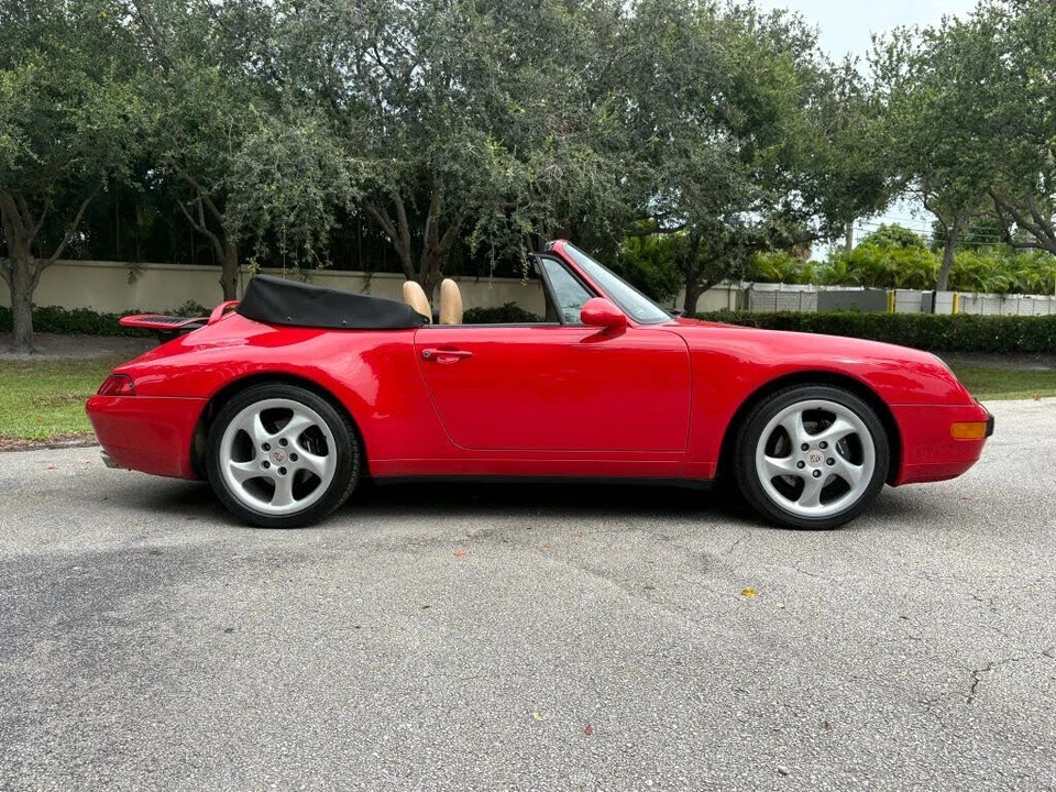 1998 Porsche 993 Carrera - Image 28 of 31