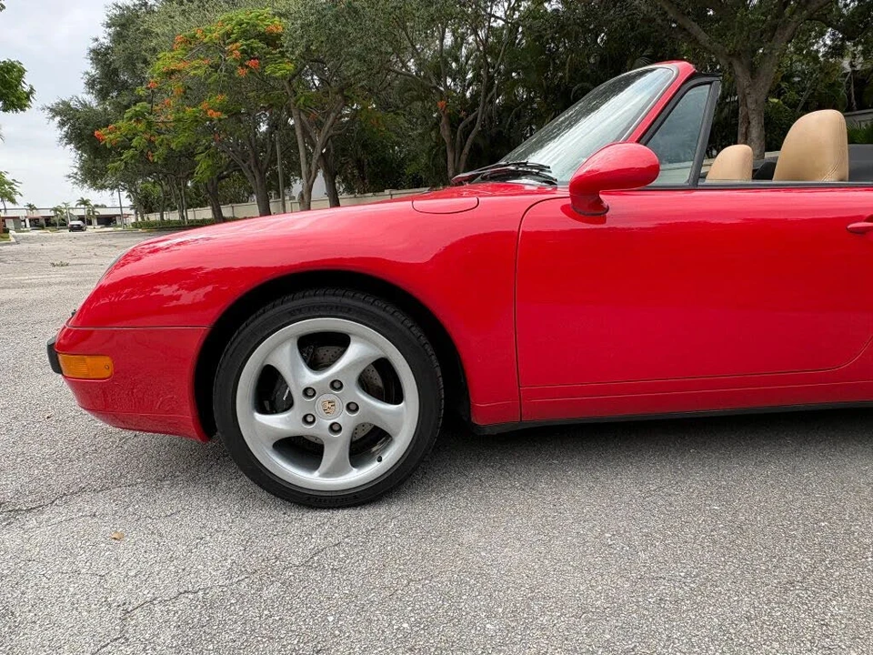 1998 Porsche 993 Carrera - Image 16 of 31
