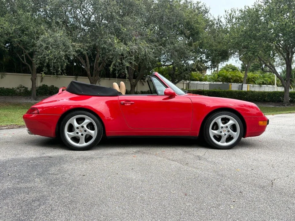 1998 Porsche 993 Carrera - Image 10 of 31
