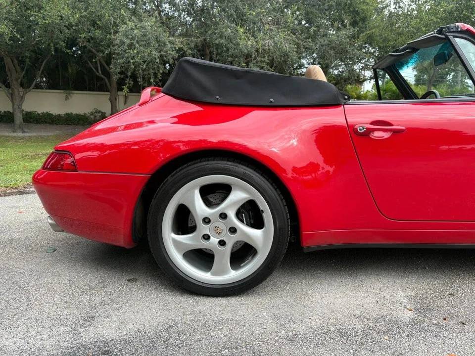 1998 Porsche 993 Carrera - Image 13 of 31