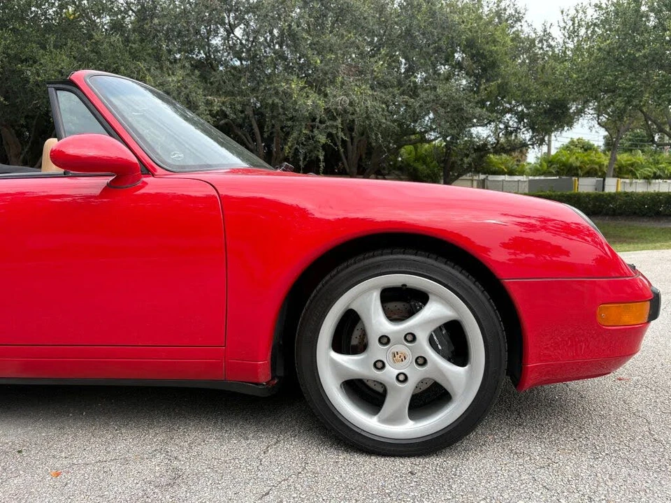1998 Porsche 993 Carrera - Image 12 of 31