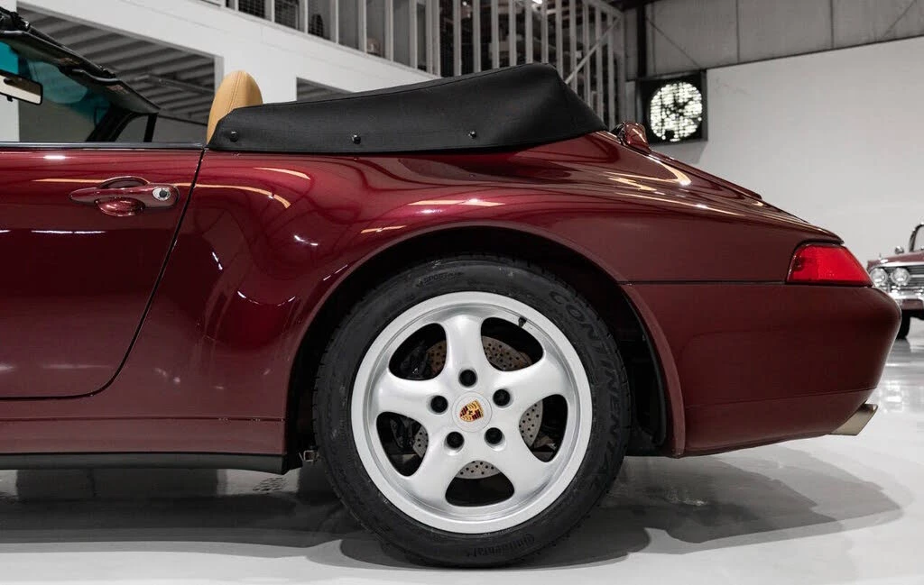 1998 Porsche 993 Carrera - Image 13 of 31